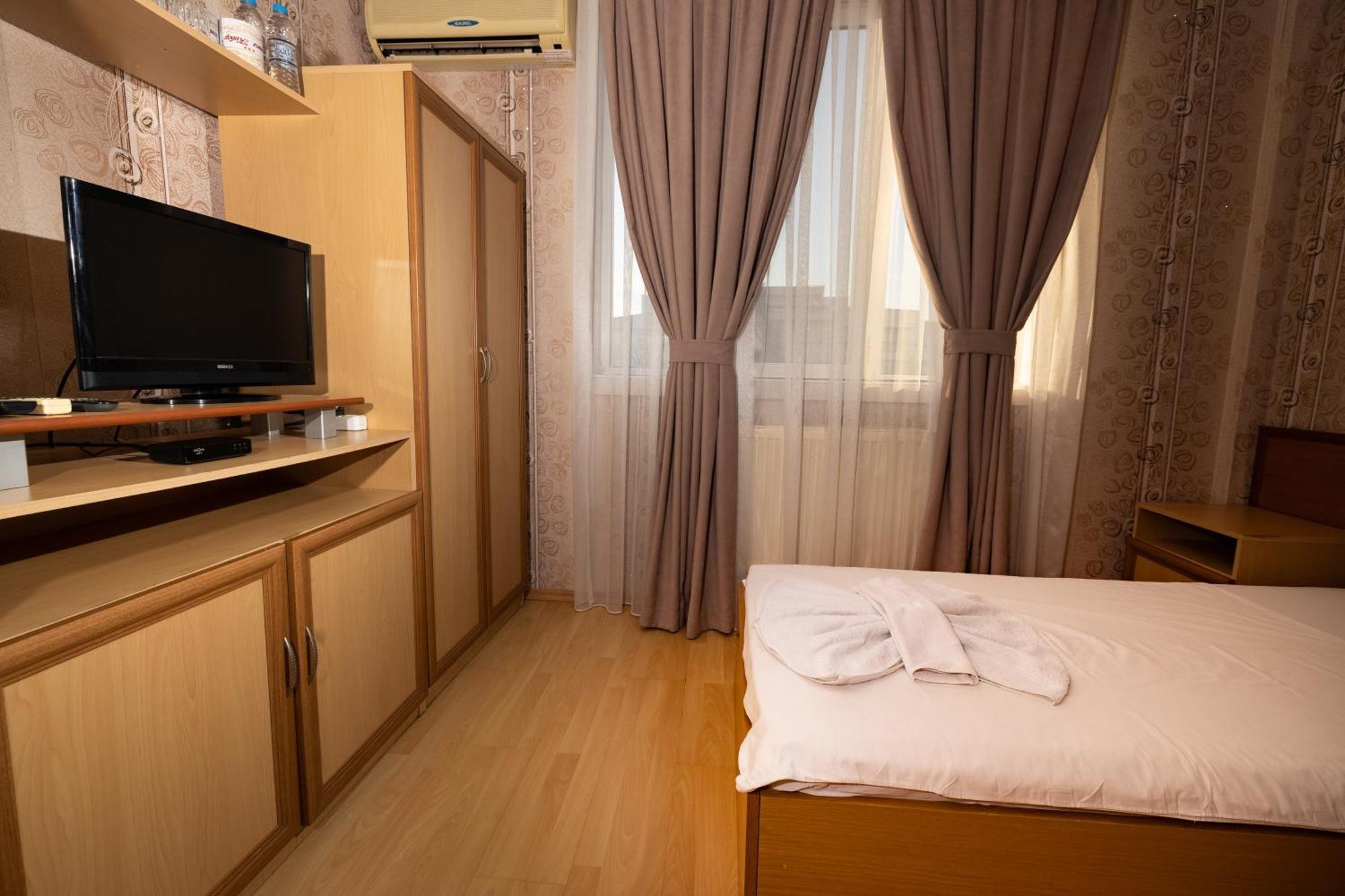 Hotel Kibor Gulubovo  المظهر الخارجي الصورة