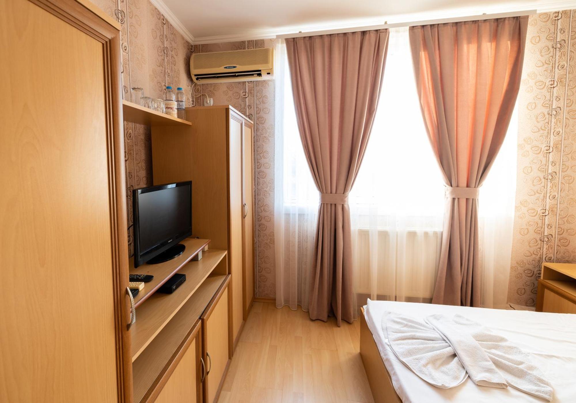 Hotel Kibor Gulubovo  المظهر الخارجي الصورة