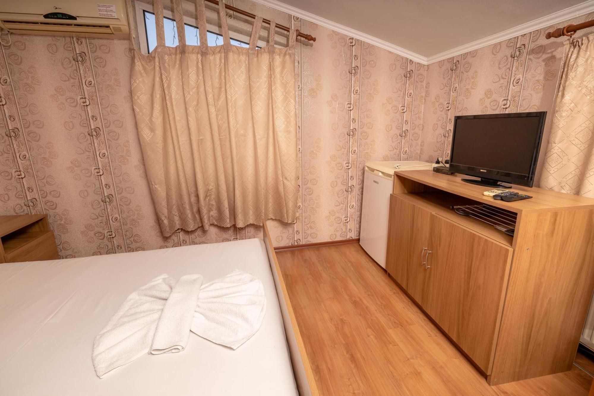 Hotel Kibor Gulubovo  المظهر الخارجي الصورة