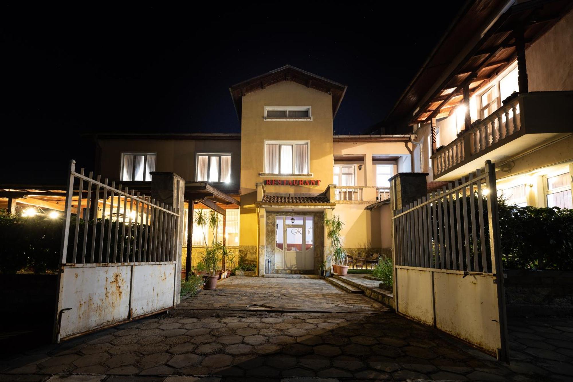 Hotel Kibor Gulubovo  المظهر الخارجي الصورة