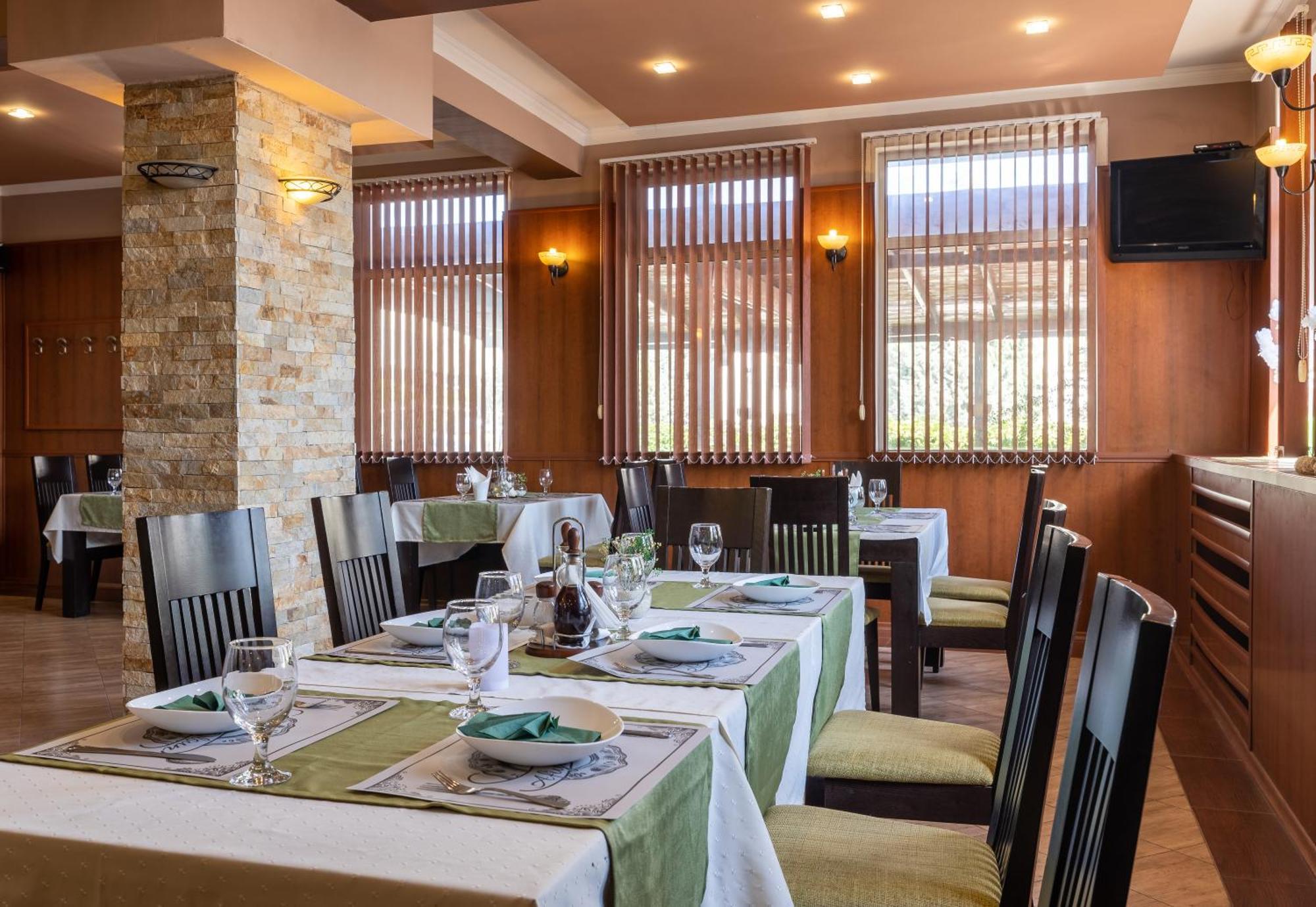 Hotel Kibor Gulubovo  المظهر الخارجي الصورة